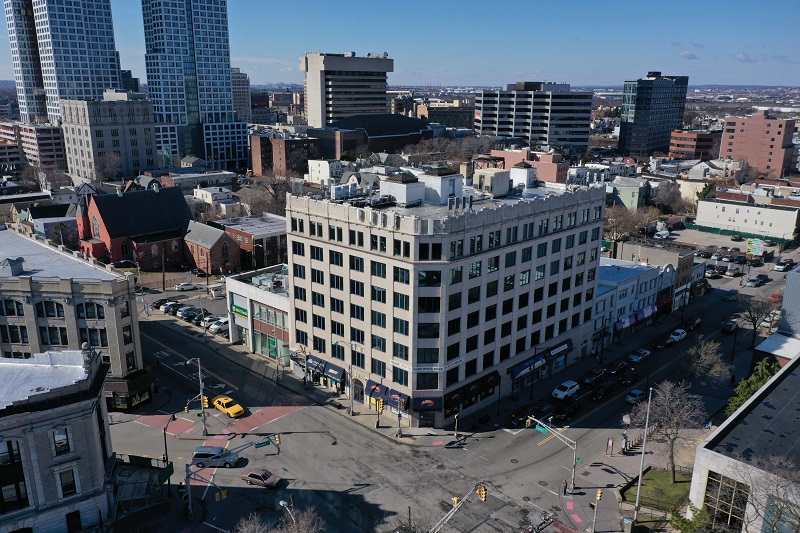 Grid: Journal Square office building nears full occupancy after 27,000 sq. ft. in recent leases